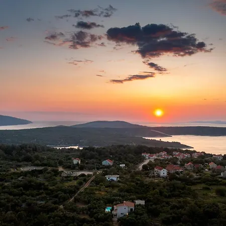 Mai's * Stari Grad (Hvar)