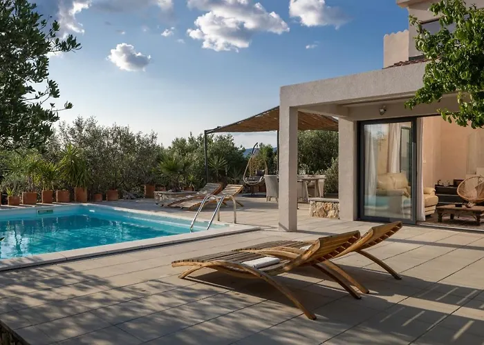 Villa Mai's