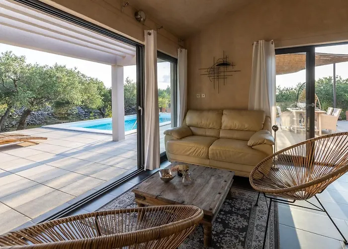Mai's Villa