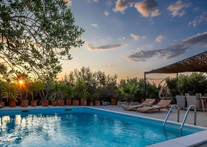 Mai's Villa